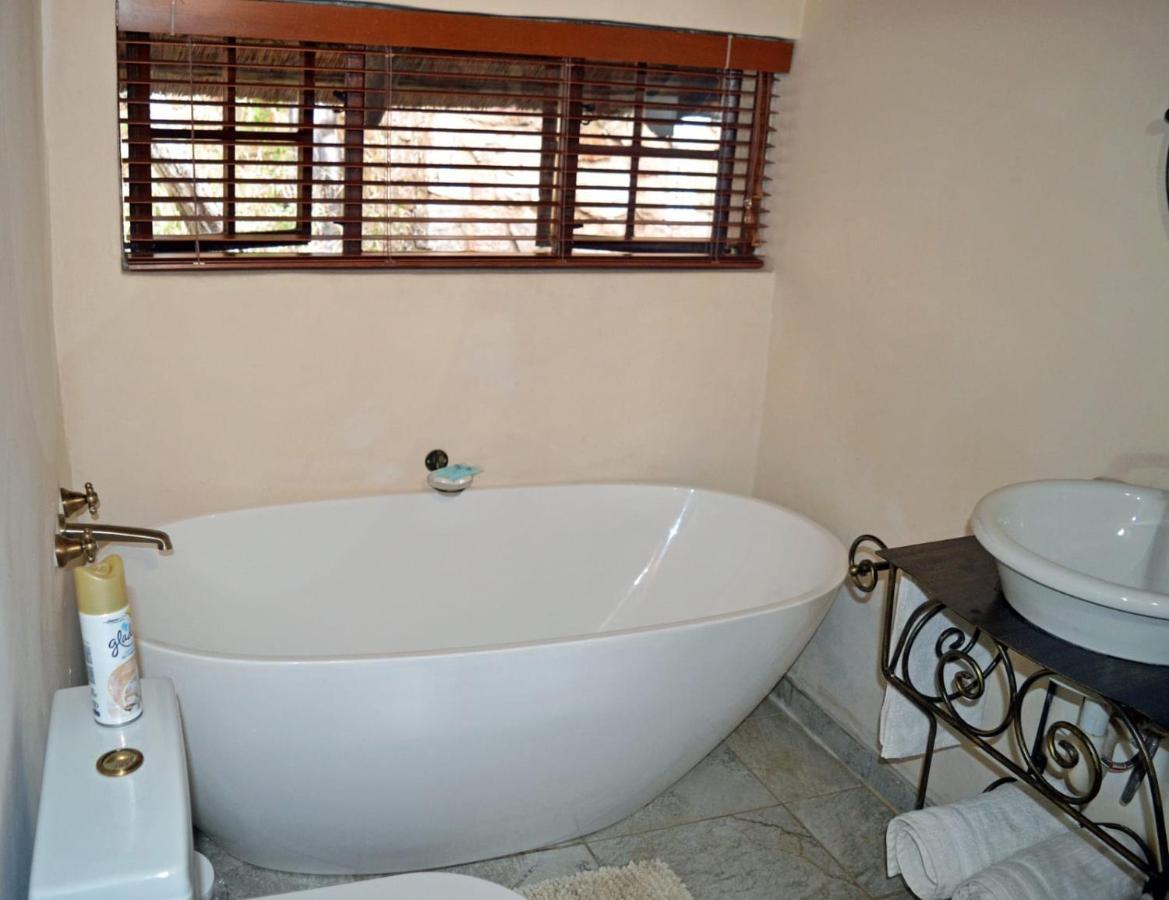 Cozy Kosmos Bed & Breakfast Hartbeespoort Dış mekan fotoğraf