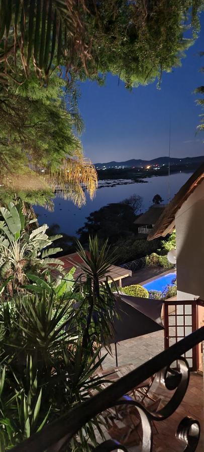 Cozy Kosmos Bed & Breakfast Hartbeespoort Dış mekan fotoğraf