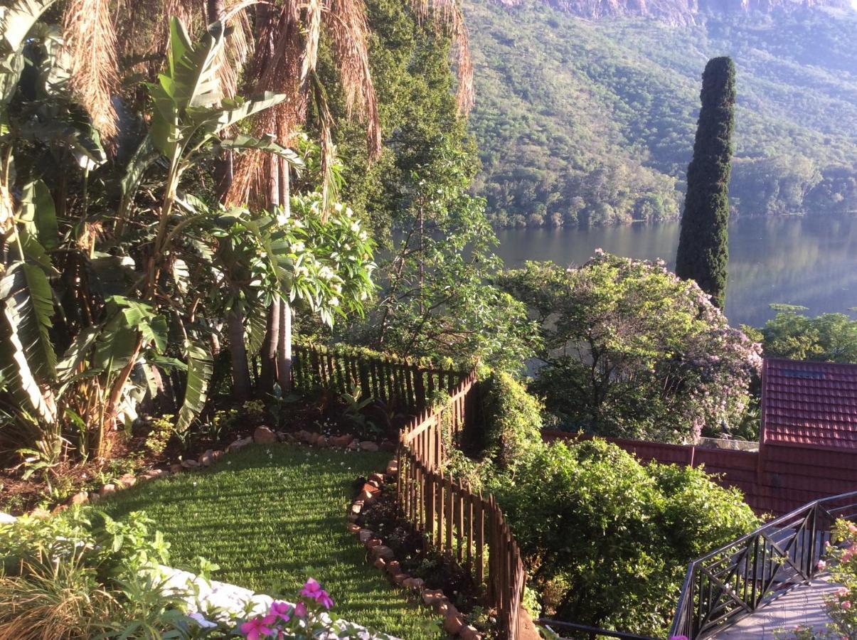 Cozy Kosmos Bed & Breakfast Hartbeespoort Dış mekan fotoğraf